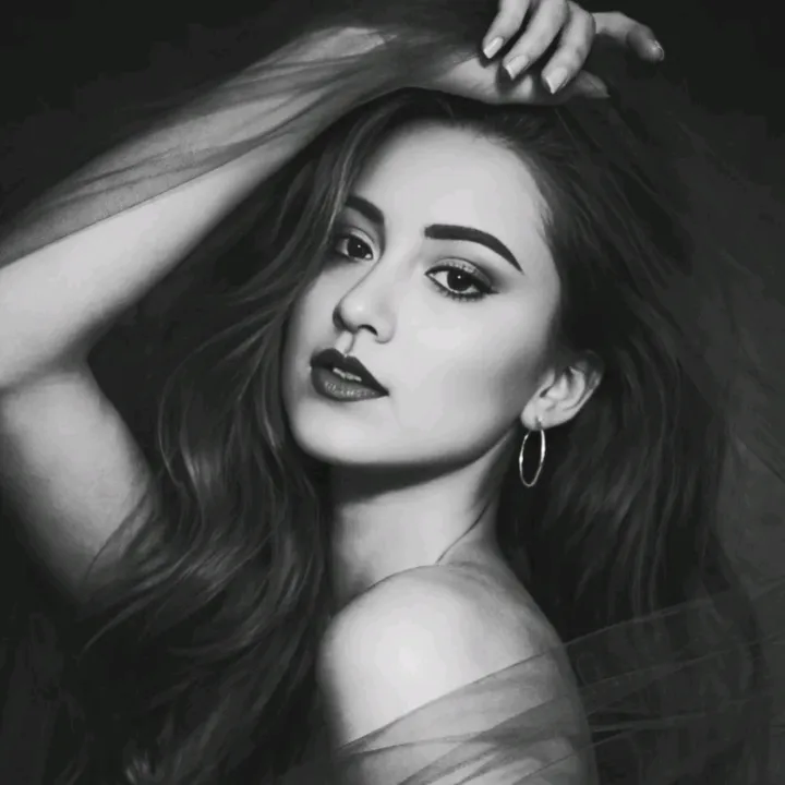 @kiara_vania