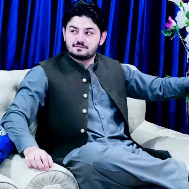 @adamkhanmalik1761