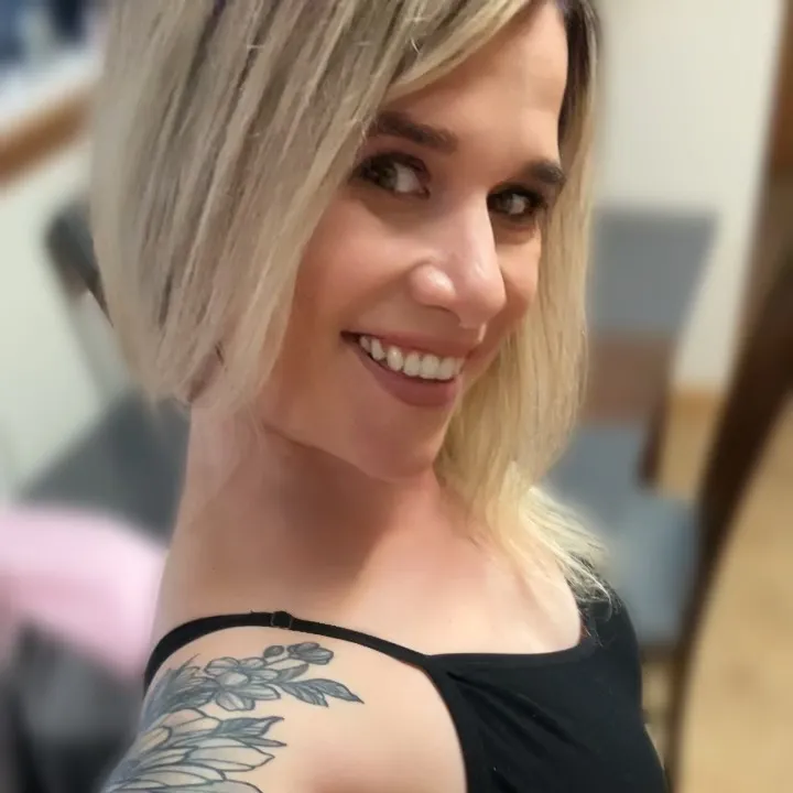 hotmomvibes7