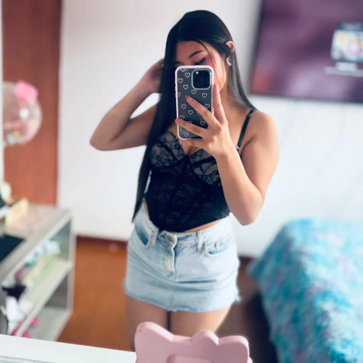 nicol__estefanii