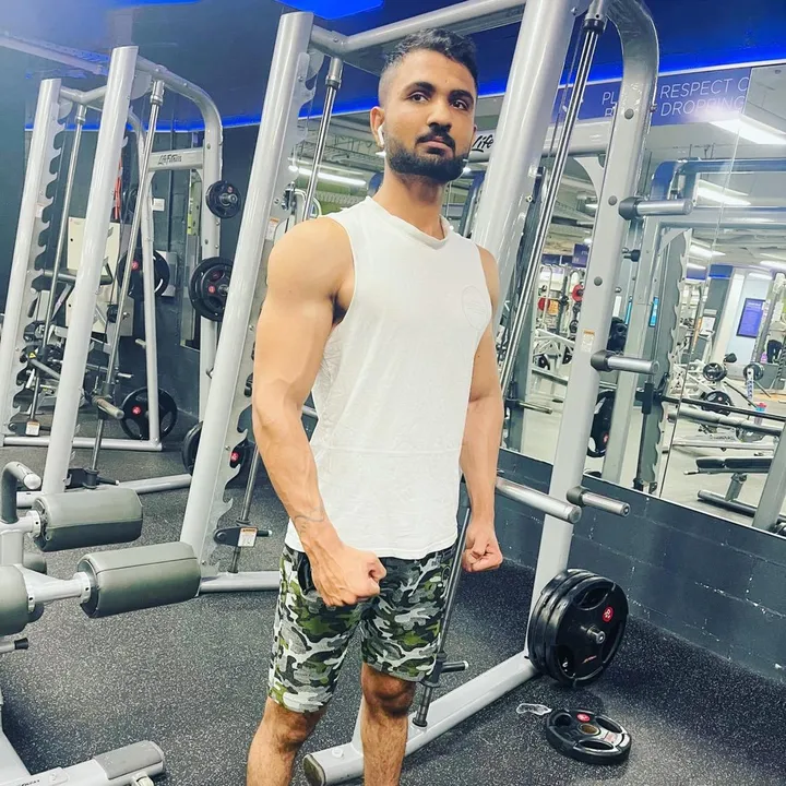 @ravish_jaat8