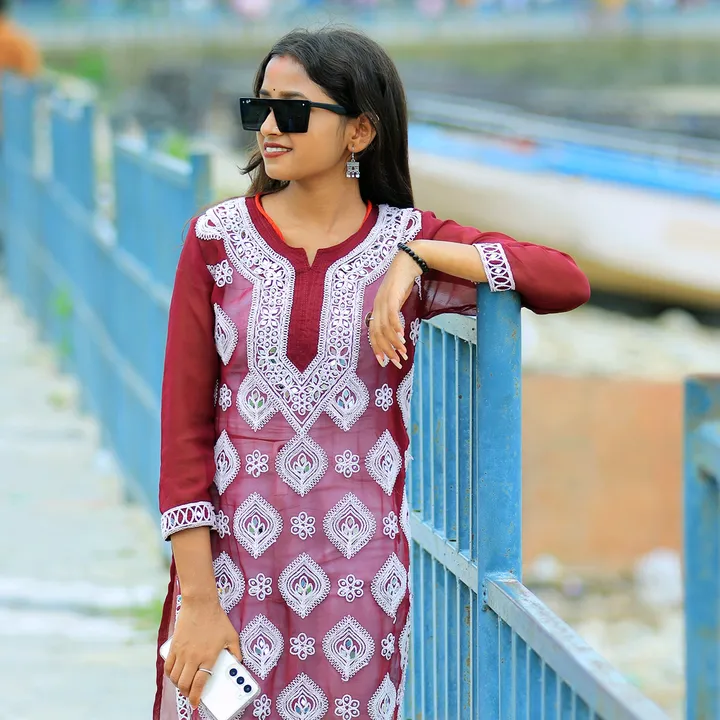 lovely_shruti65