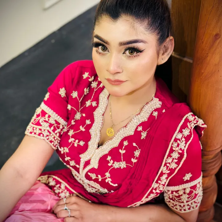 @junyrasyrin1