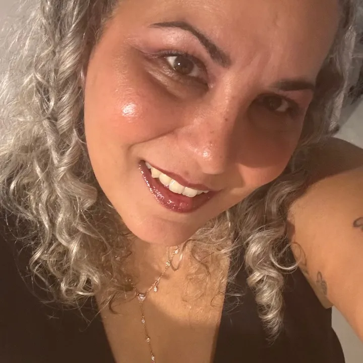 @matureladymissescecil