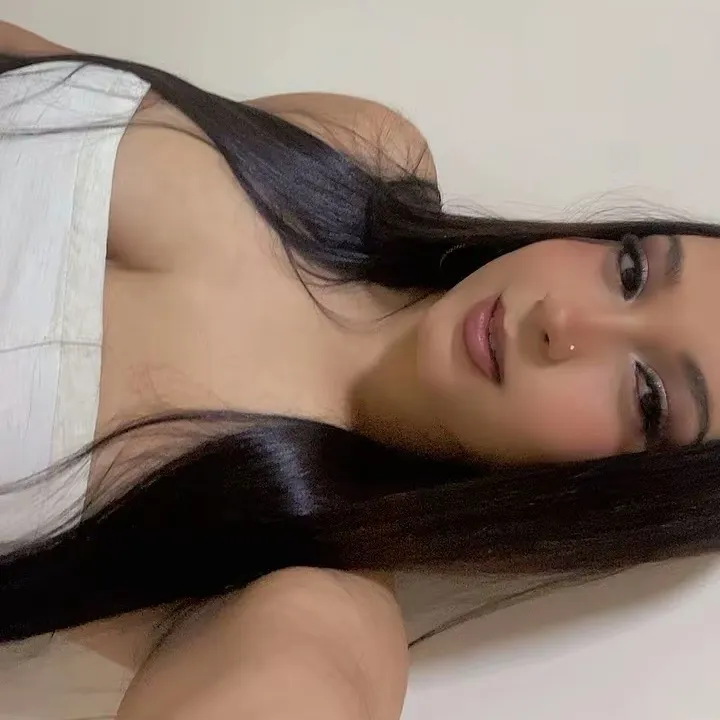 @milenemoura44