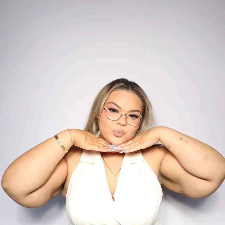 @brookedrozpuno