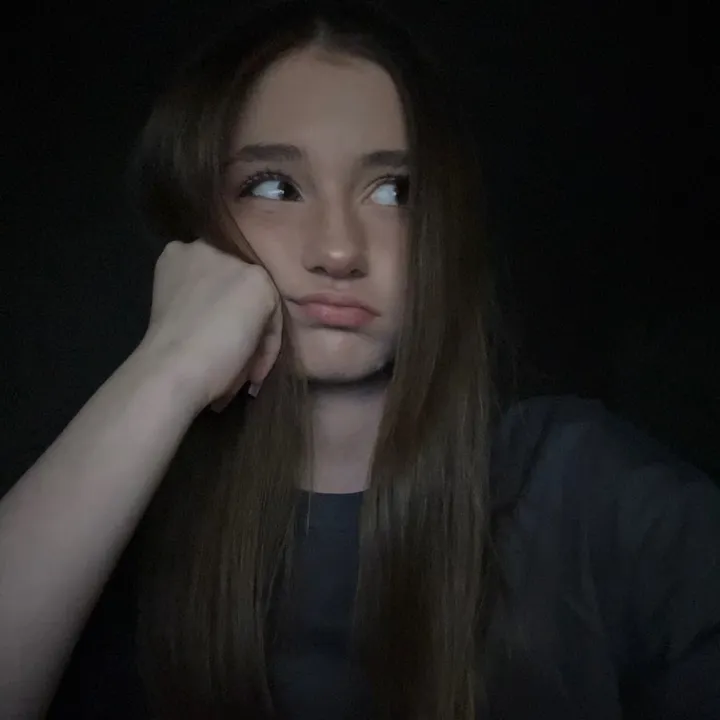 @evivuuvv
