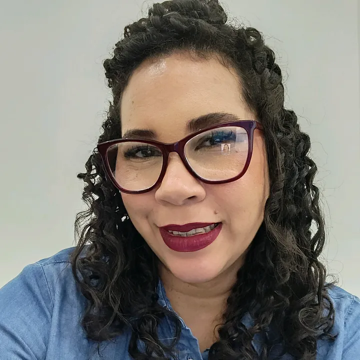 @j.lopez1126