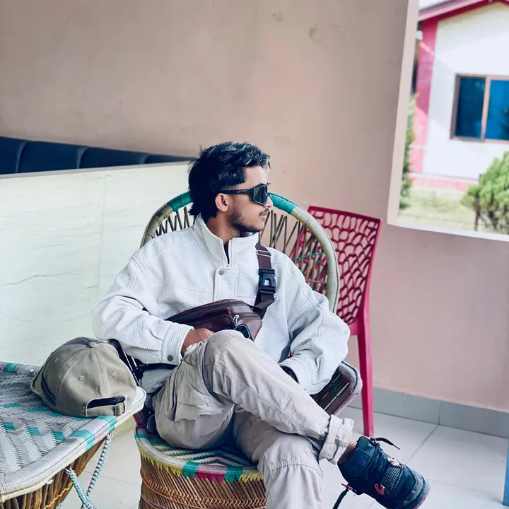 @thakuri_official12