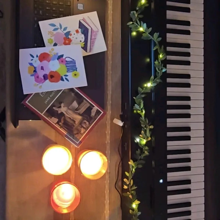 @cozy.piano.vibes