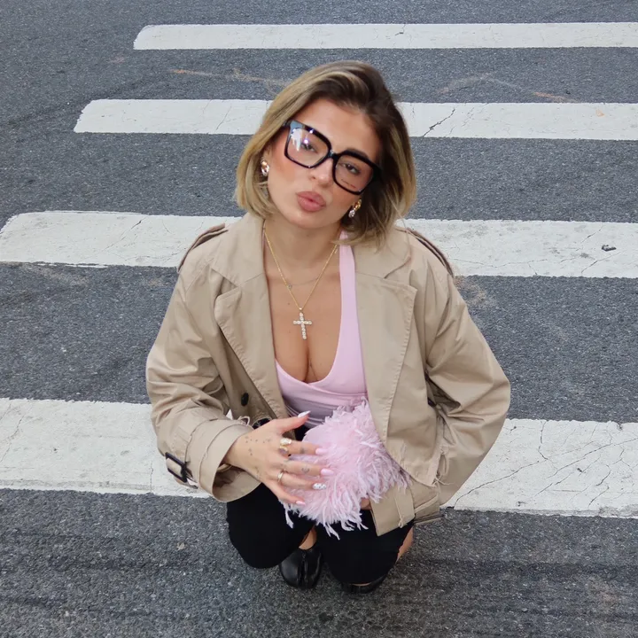 @carlotamadrigal