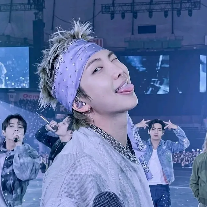 @amy_btsarmy