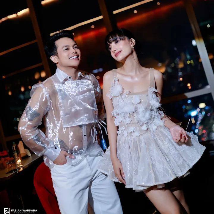 @aastorynew