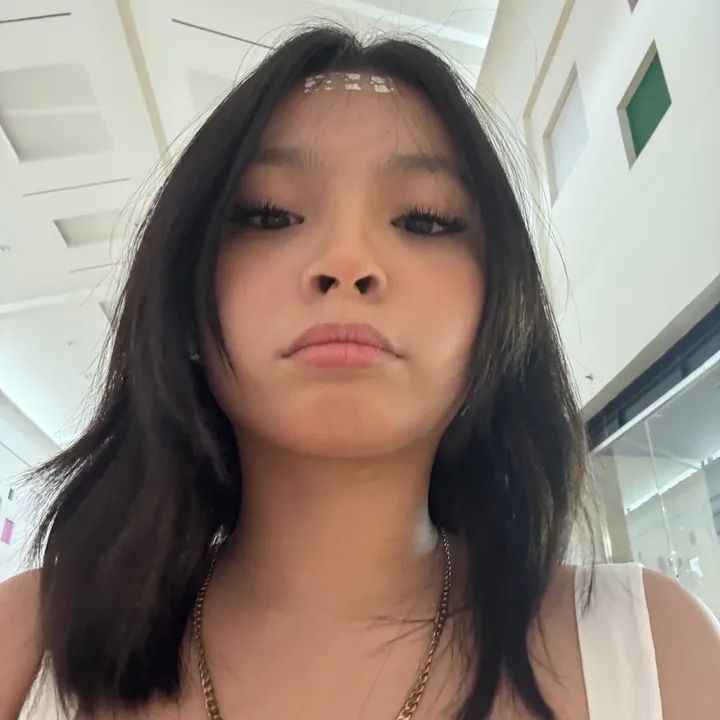 @julianneisrael