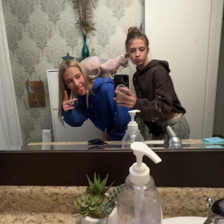 abbyfartin_emmahq