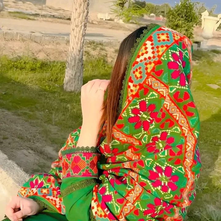 @kashmirgirl125