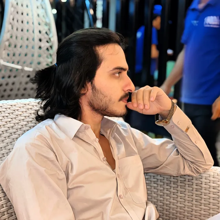 @navid_qatar27