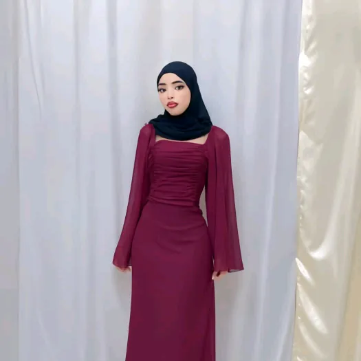 @queenmira782