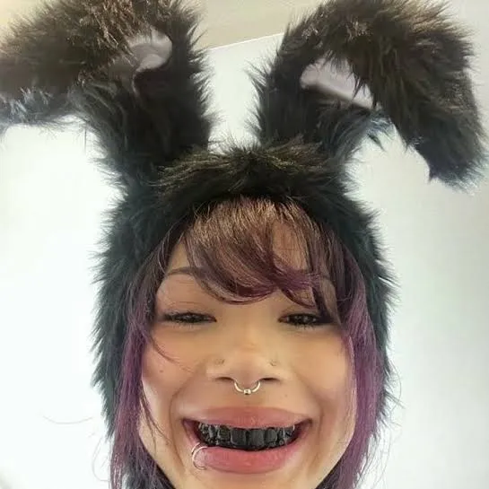 mollysantanas00