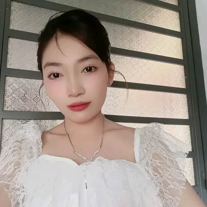 @nguyenthibichngoc2001a