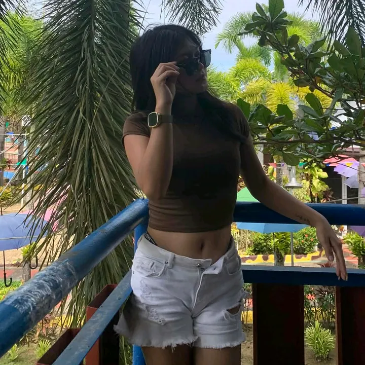 @trishamaygrandesasel