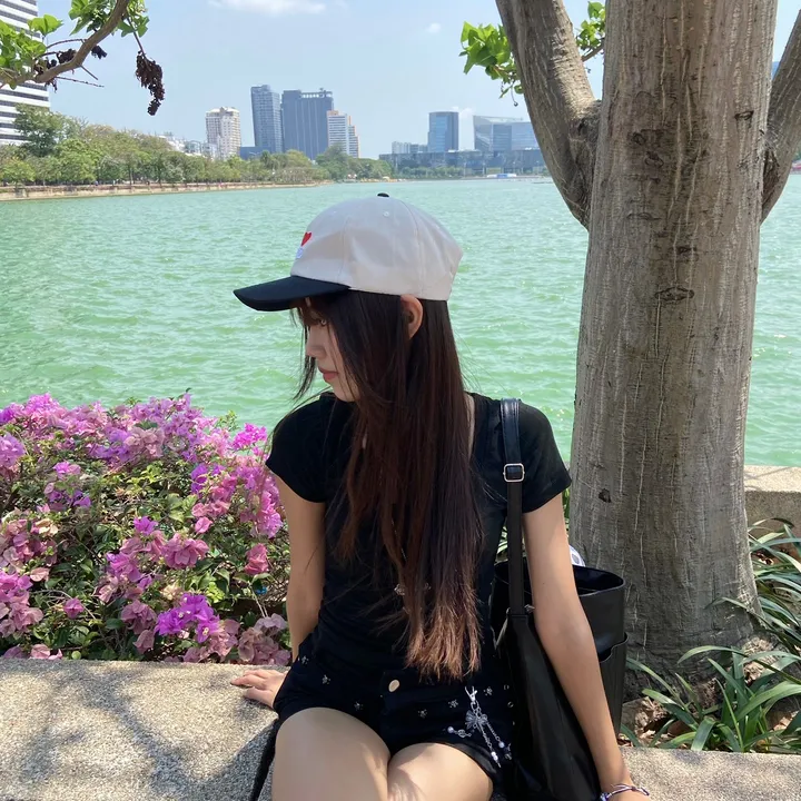 praewa_desuyo