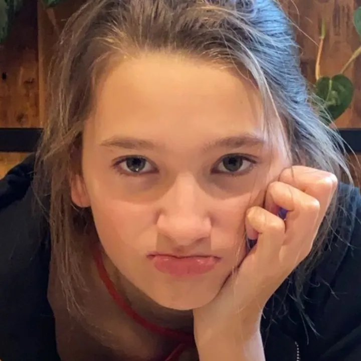 @liza_benjikrl_anokhina