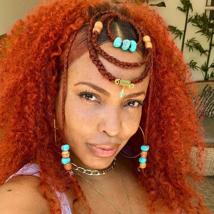 @niaharrisoficial1
