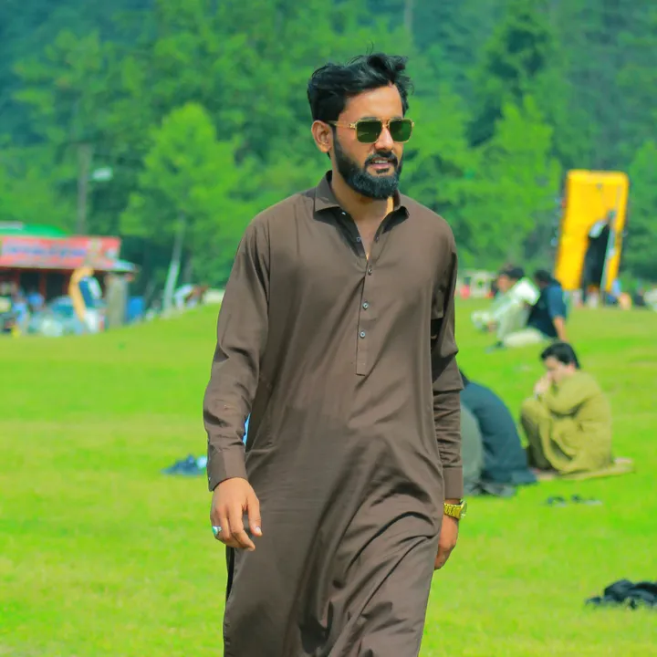 @amirkhan03160