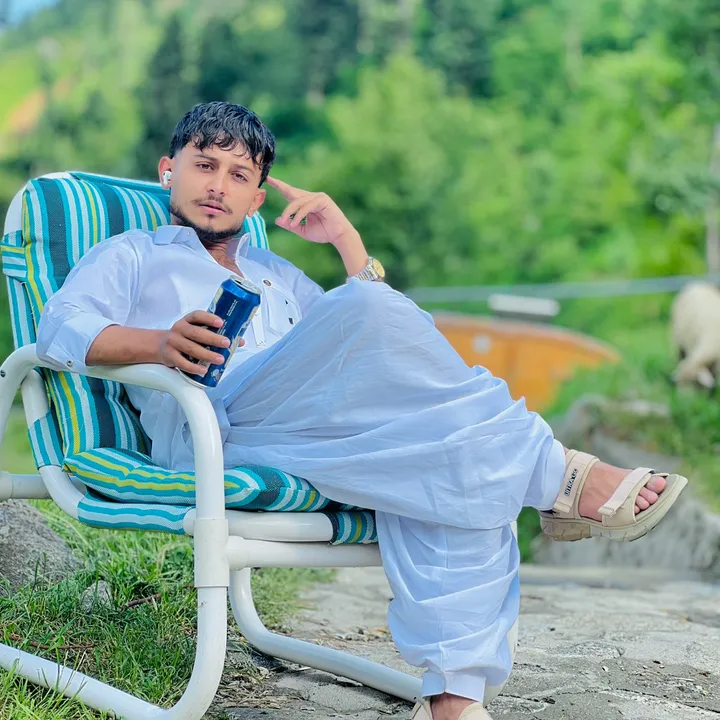 @.raheel_03