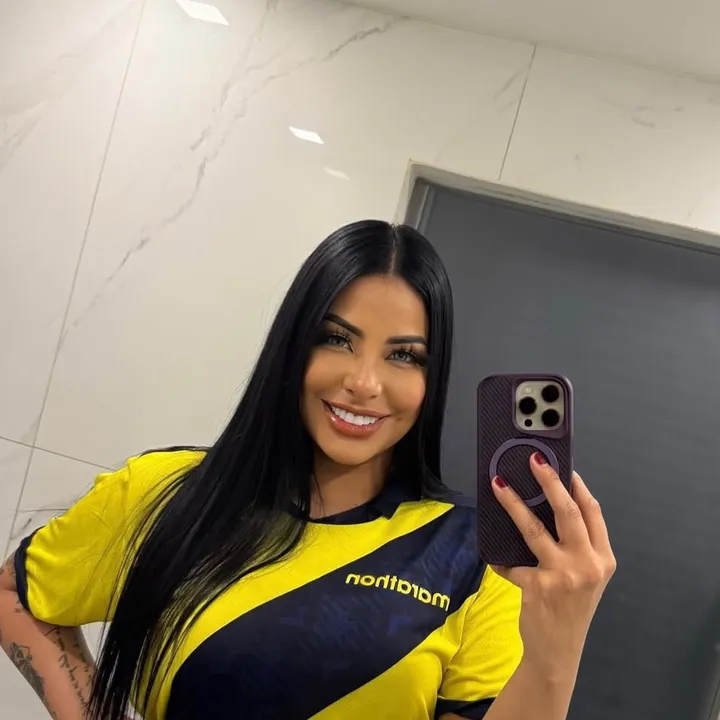 @luisaespinozaec