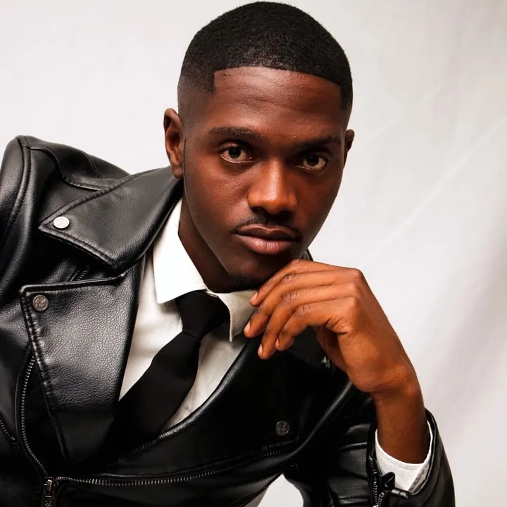 siinovuyombasane