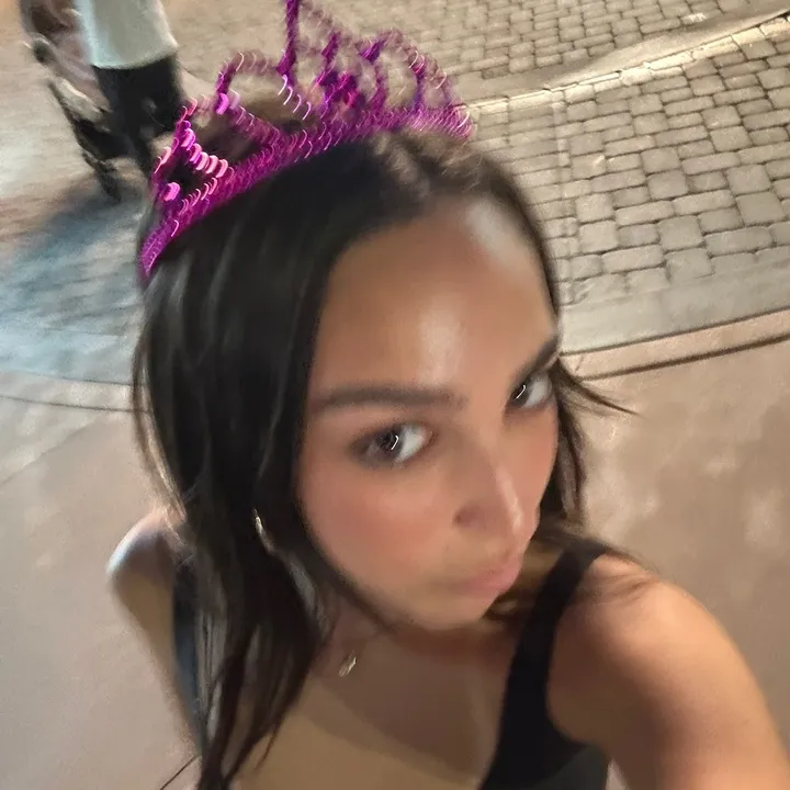 @noysshaa