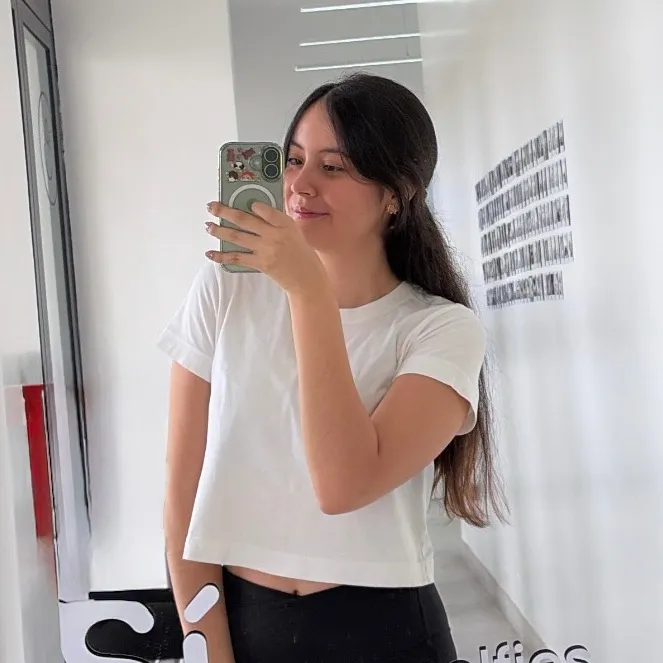 @daniieelaac