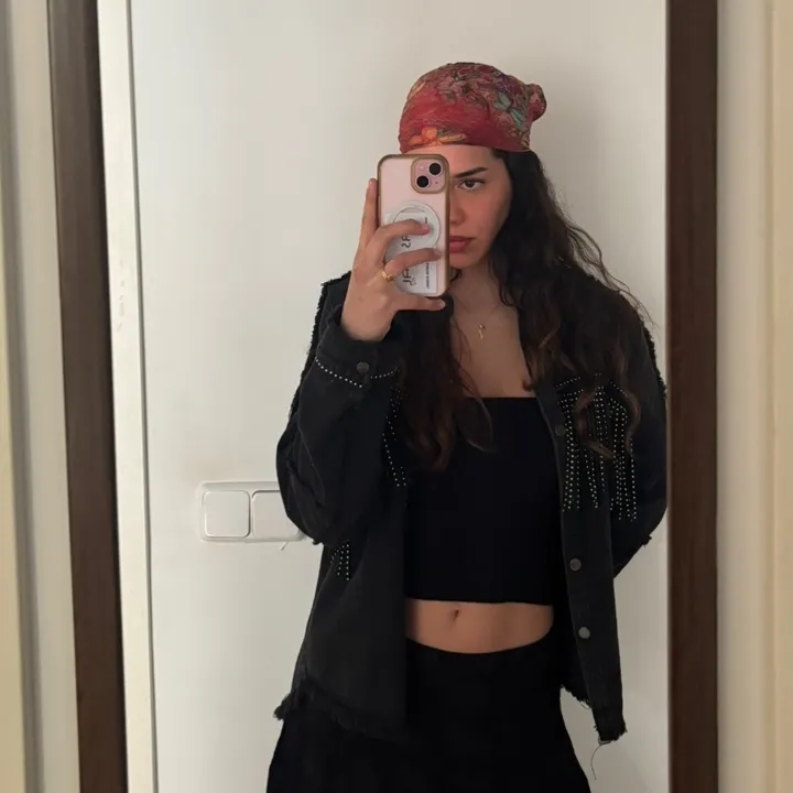 @camilagarciarossel