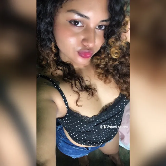@devi_solano