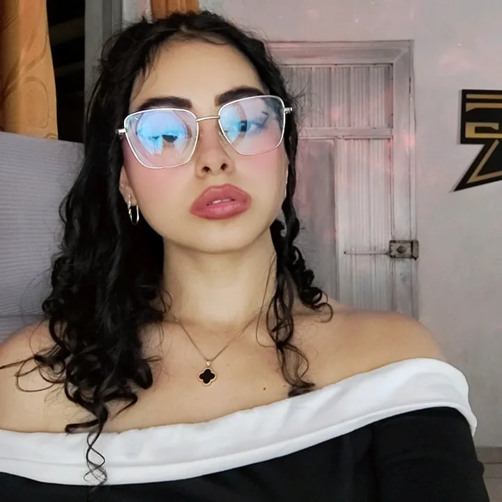 @danielaangelr