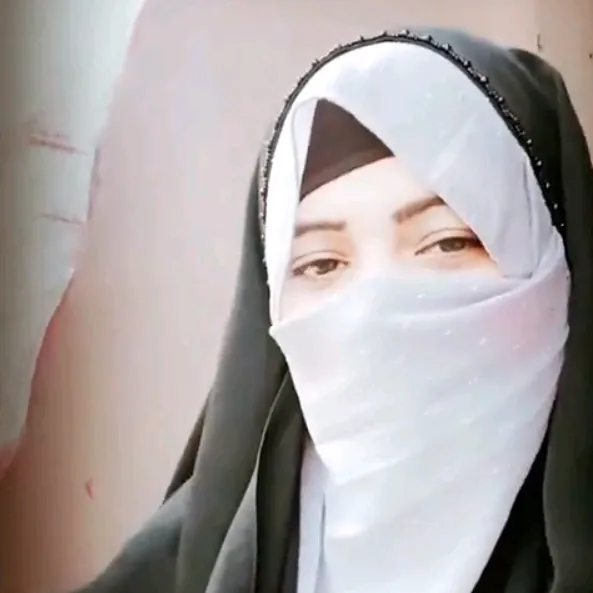 @alinabatool341