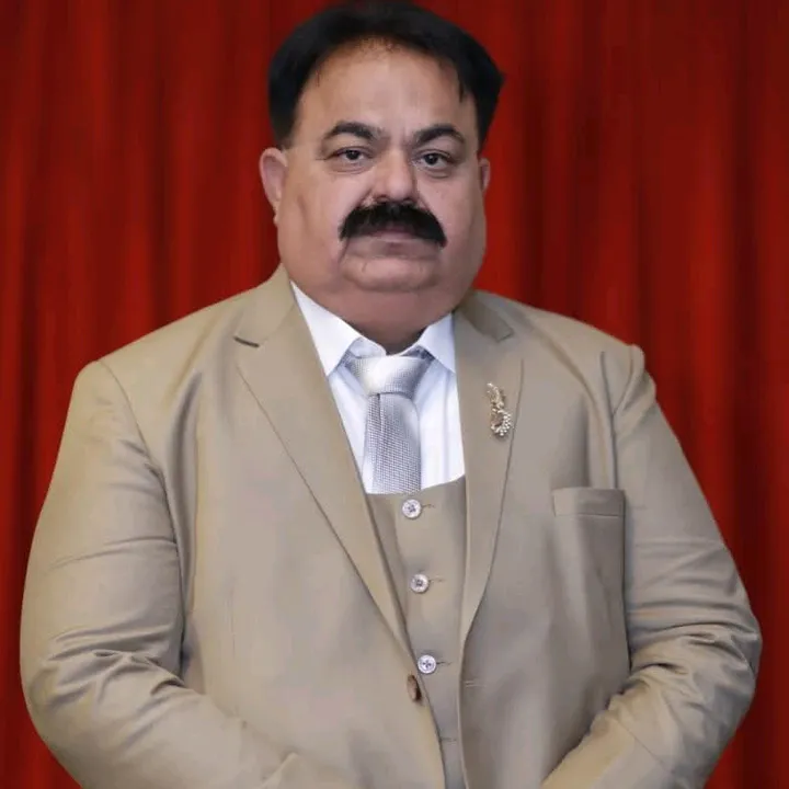 @userzawar3