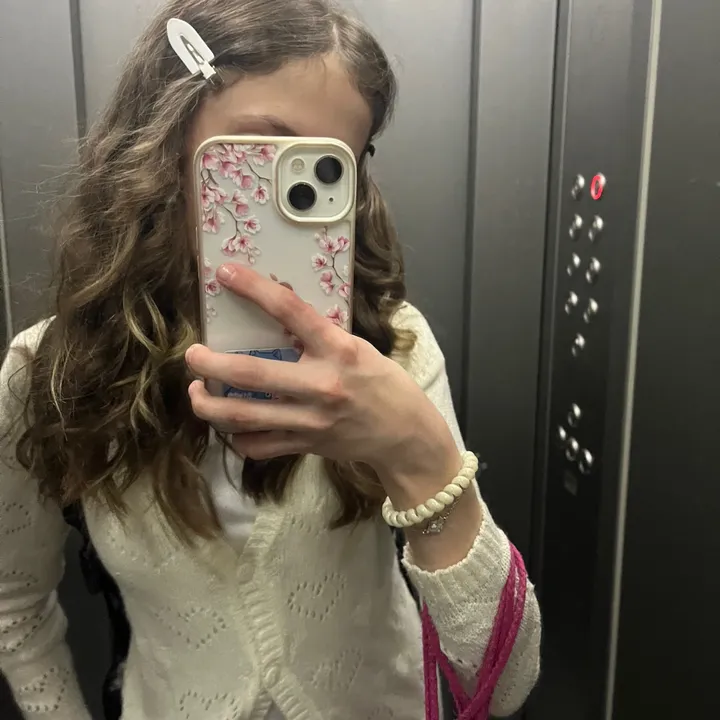 user2605481371440
