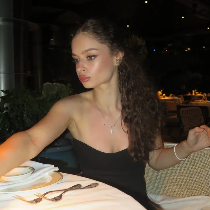 elenaletuchayaa
