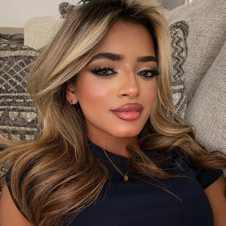 @r.vgq