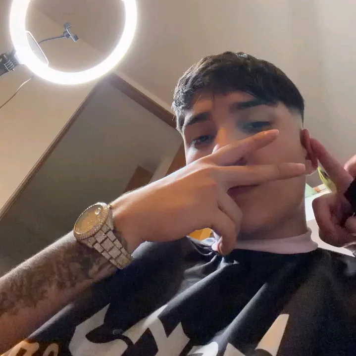 lyricss_maxi