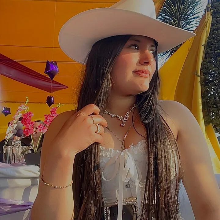 @liliurbinaa11