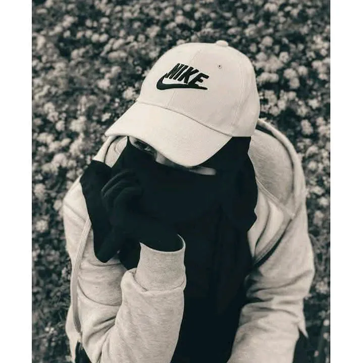 @urjii280