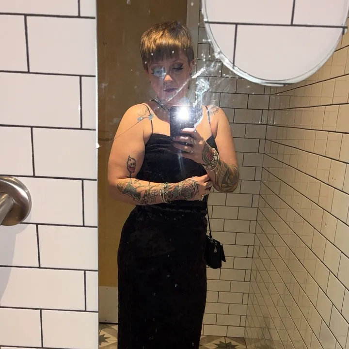 @sydneykmrs