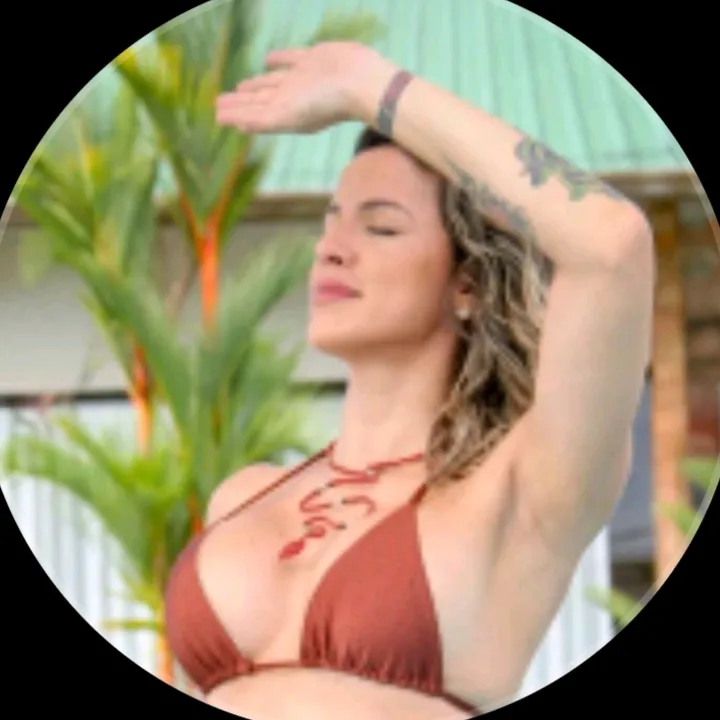 @linlaura.ofc