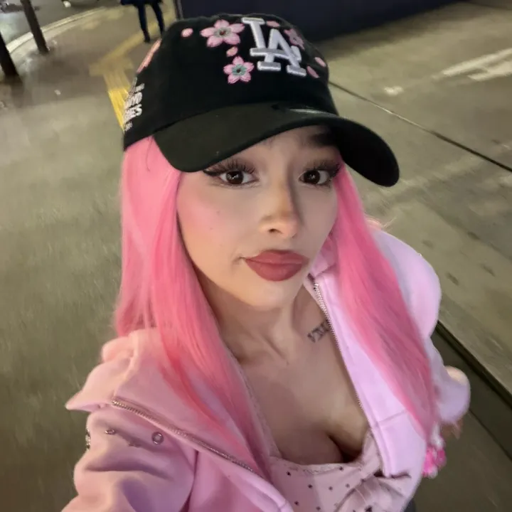 @yajanaaa