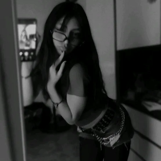 mochu_momo