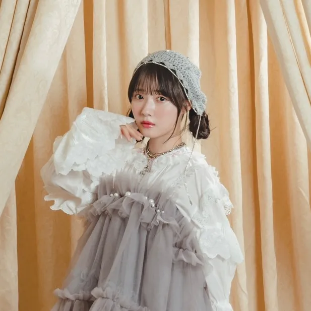 @_emiru._